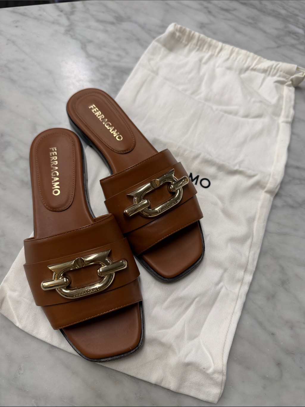 Ferragamo Priscilla Leather Sandal In Tan With Gold Hardware Size 6